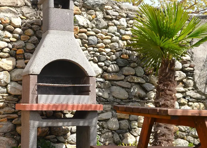 مكان تخييم Italia 90 Caravans