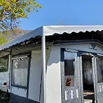 Italia 90 Caravans Kamp alanı Domaso
