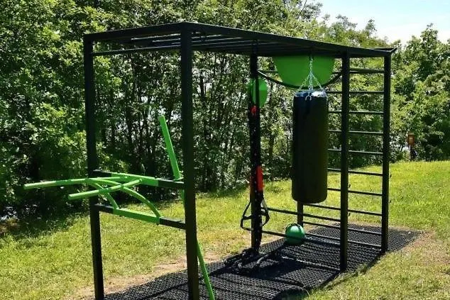 Italia 90 Caravans 도마소