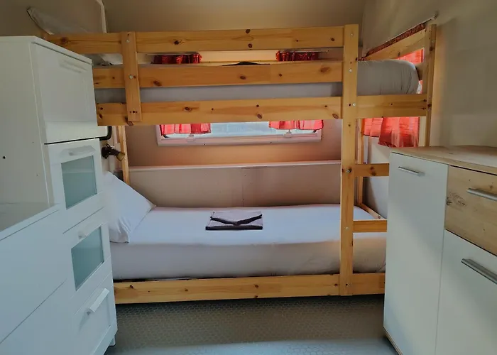 캠프장 Italia 90 Caravans